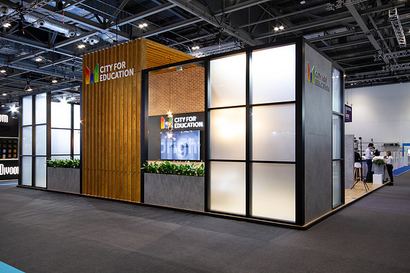 Exhibition Photographer