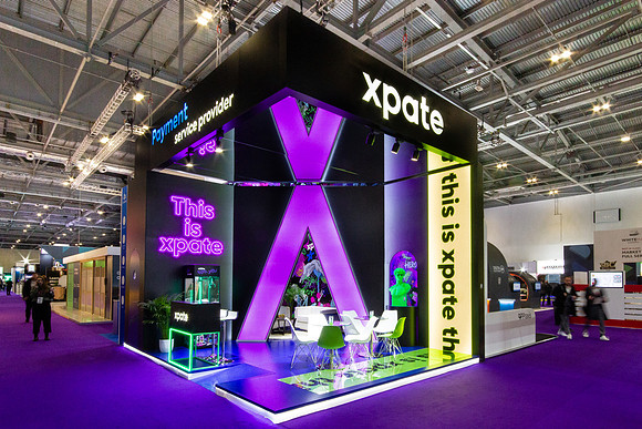 EXPO002-001
