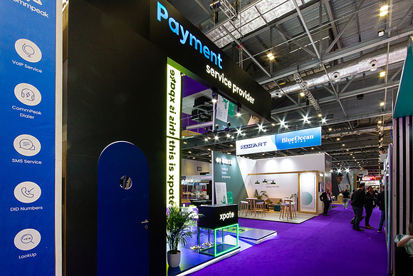 EXPO002-008